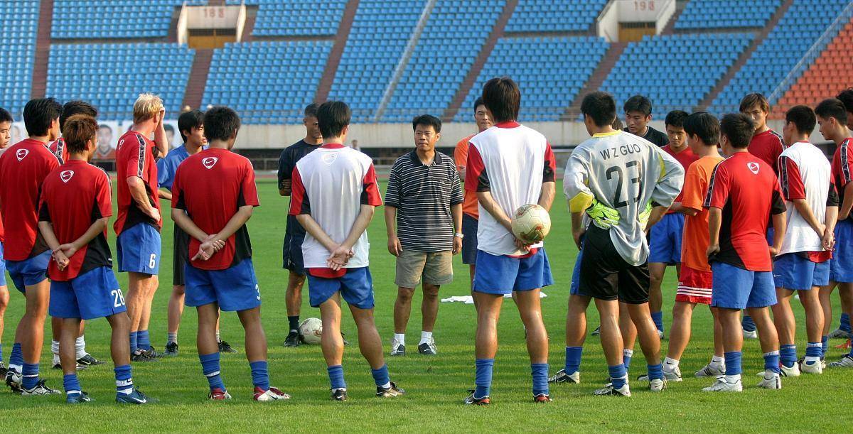 转折点上海申花状态回暖，NBA常规赛赛后攻防权衡，目标明确，轮换策略成焦点